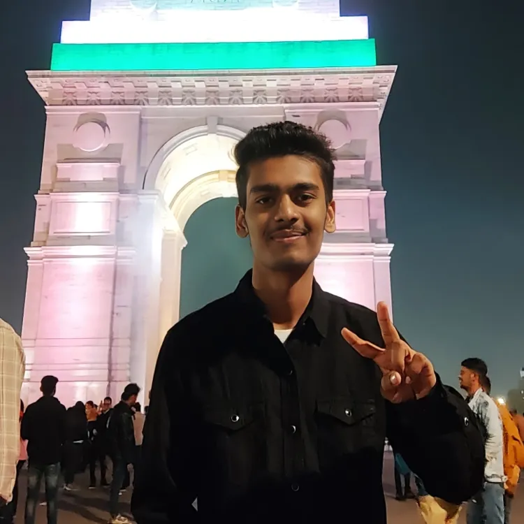 Vaibhav Chaudhary - ApnaAdda College Community Manager